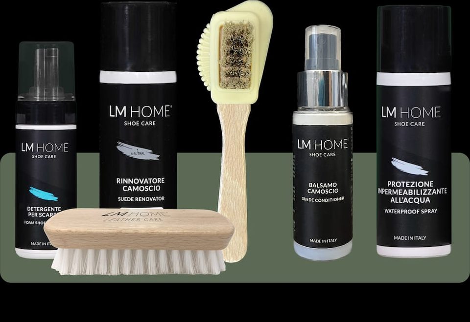 Il contenuto del kit cura camoscio e nabuk LM Home